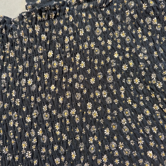 Floral, stretchy tank top - Picture 4 of 4